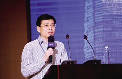 ​陈启伟：媒体融合路在脚下 建设融媒体中心势在必行