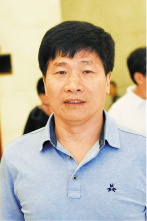 杜飞进：坚持分众化传播 打造知识分子网上精神家园