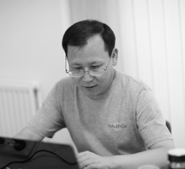 中国新闻社摄影部原主任宗金柱病逝