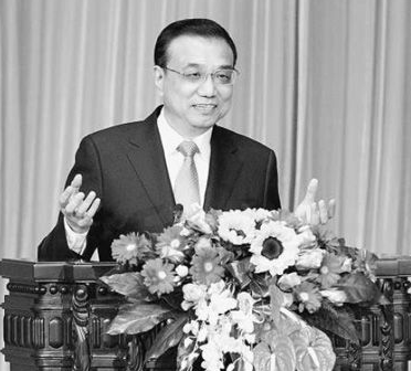 李克强：增进青年和媒体交流 让中俄友谊薪火相传