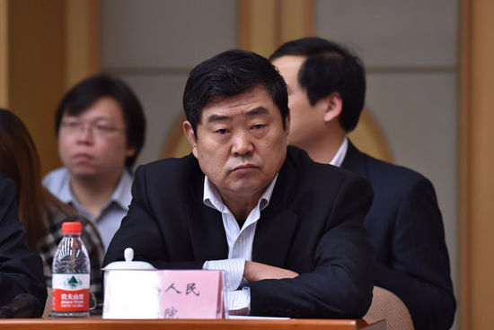人民法院报副总编陈海发病逝