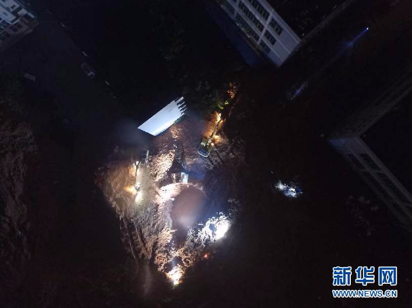 新华网使用无人机航拍报道深圳滑坡灾难事件
