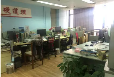 融合组织样本：“澎湃新闻”编辑部揭秘