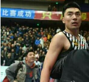 疑似追打李晓旭记者已被找到 当事人不承认打人