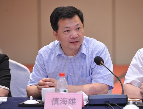 慎海雄：造就铁一般信仰的宣传干部队伍