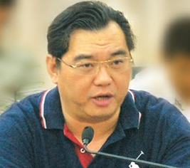 上市公司长江传媒副总经理华应生被调查/内参