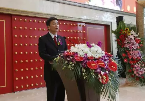 王晖：江报集团发展用“三字经”
