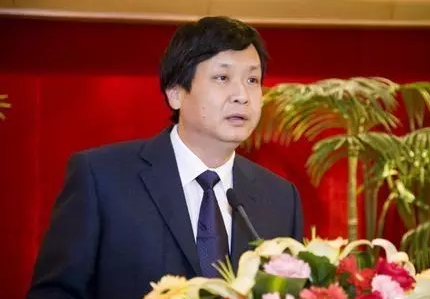 山东大学新闻传播学院今日成立 吕芃任首任院长