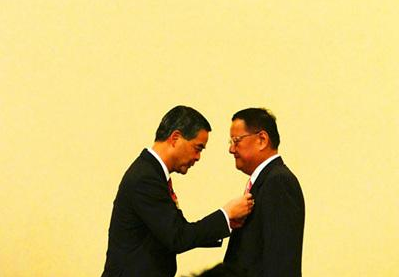 凤凰卫视董事局主席、行政总裁刘长乐获颁金紫荆星章