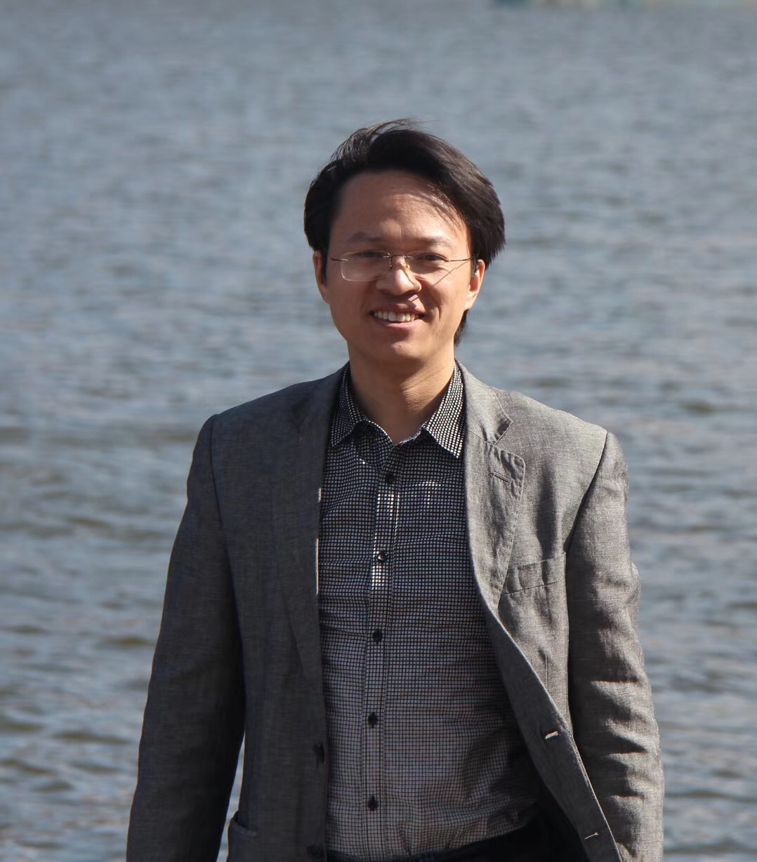 周志懿转任新华社《中国名牌》总编辑
