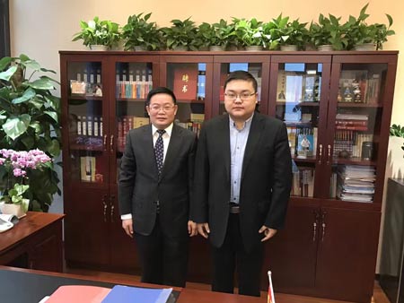 薛陈子拜访重庆日报报业集团党委书记管洪