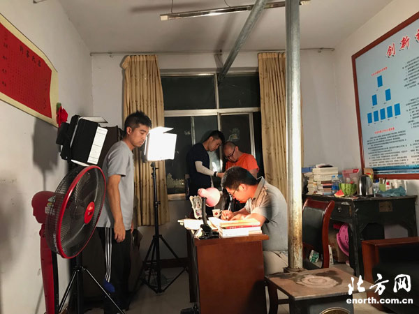 讲述有温度的故事 津云微视频《臊子书记》刷屏的背后
