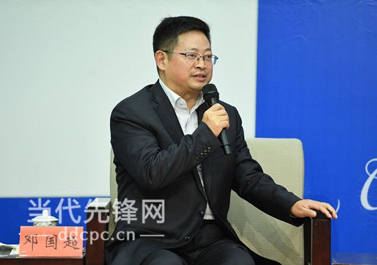 邓国超兼任贵州日报、当代贵州杂志掌门人