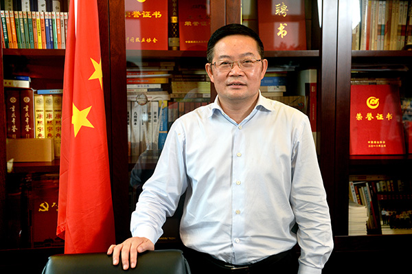 重庆日报报业集团管洪：淡化传统媒体和新兴媒体边界而归于“四全”媒体