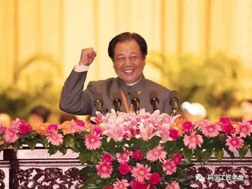 《人民日报》原海外版总编辑詹国枢忆艾丰