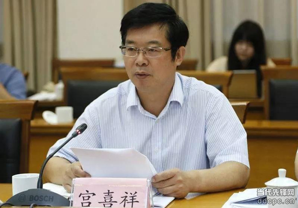 贵州日报社原社长宫喜祥已出任新华社秘书长